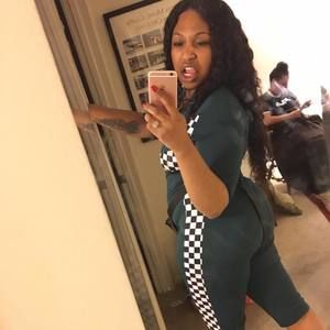 Meet your Posher, Lo